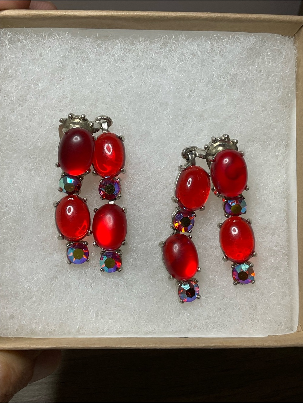 1950s Signed Selro Red Cabochon Statement Earrings - Picture 6 of 8
